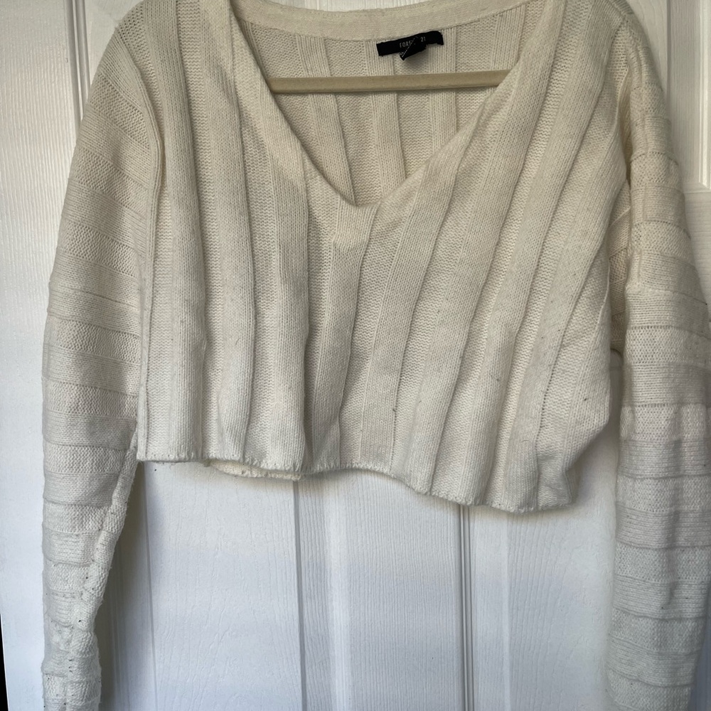 Forever 21 V-Neck Sweater